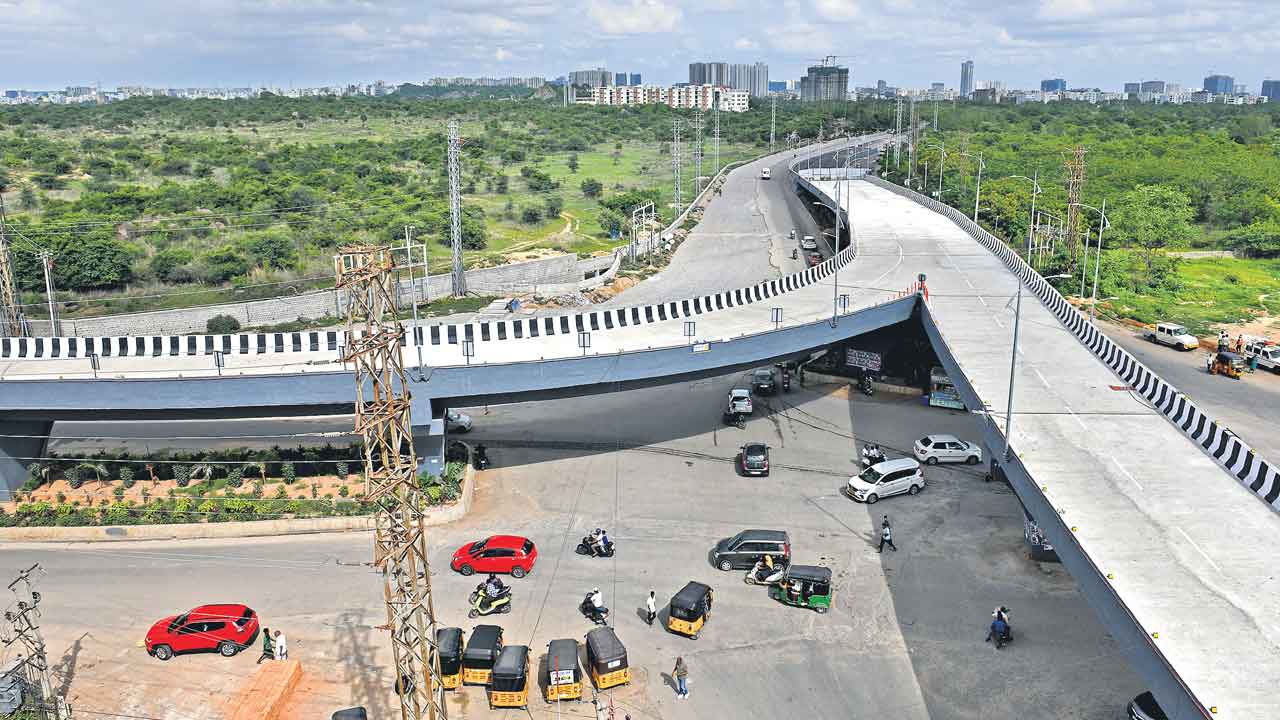 ఆ ఫ్లై ఓవర్‌ను ఎందుకు ప్రారంభించరు?