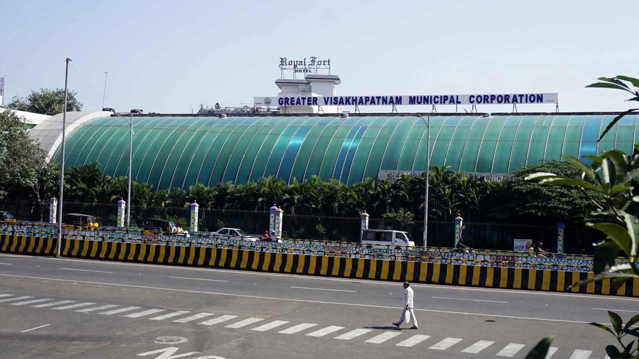 Vizag | వైజాగ్‌లో వైసీపీకి షాక్‌.. కూటమిలోకి 22 మంది కార్పొరేటర్లు జంప్‌!