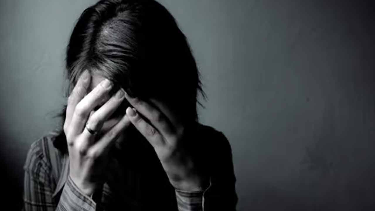 ఉస్మానియా మెడికల్‌ కాలేజీలో లైంగిక వేధింపుల కేసులో స్టే