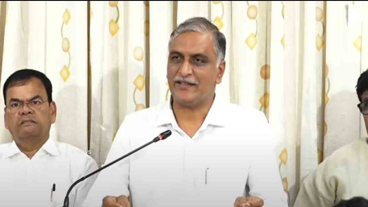 Harish Rao | ఓట్ల ముందు గ్యారెంటీల గారడీ.. గెలిచిన తర్వాత అంకెల గారడీ.. భట్టి బడ్జెట్పై హరీశ్రావు సెటైర్లు