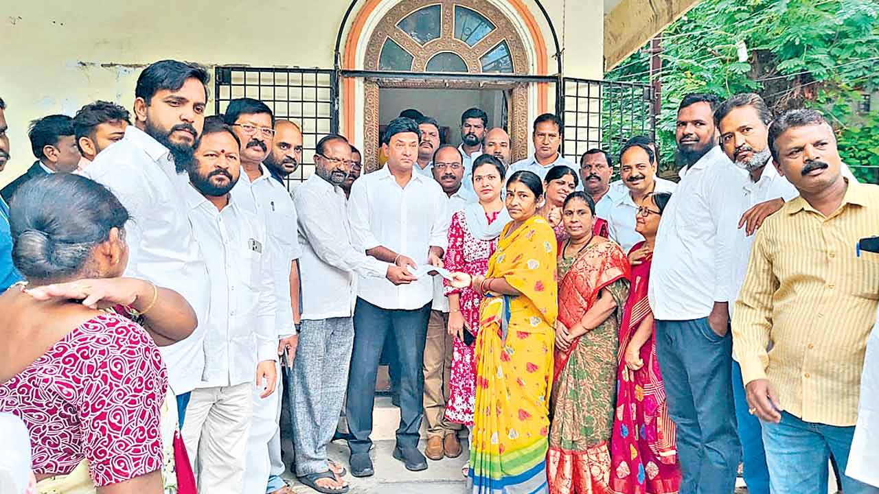 తులం బంగారమేది?