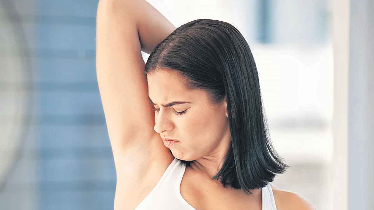 చెమట వాసనా?