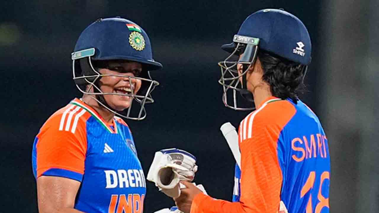 INDW vs PAKW | దంచేసిన మంధాన‌, ష‌ఫాలీ.. పాక్‌పై టీమిండియా భారీ విజ‌యం