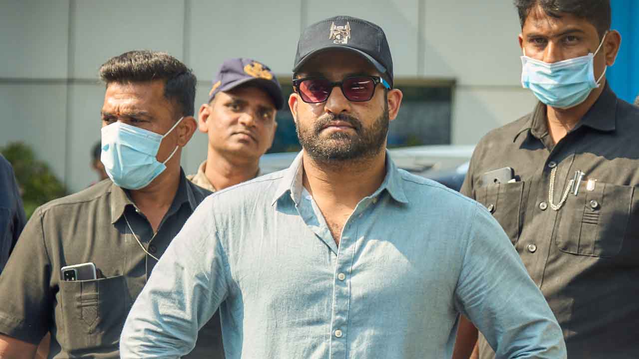 War 2 | ఎన్టీఆర్‌ వార్‌ 2 నుంచి బిగ్‌ అప్‌డేట్‌.. నెక్ట్స్‌ షెడ్యూల్‌ హైదరాబాద్‌లోనే!