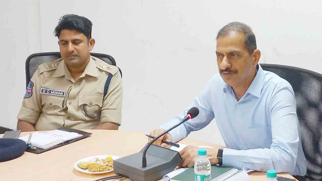 Dhoolpet | ధూల్‌పేట్‌పై ప్ర‌త్యేక నిఘాతో నిరంత‌ర దాడులు.. పోలీసులు, ఎక్సైజ్ క‌లిసి దాడుల‌కు ప్ర‌ణాళిక‌లు