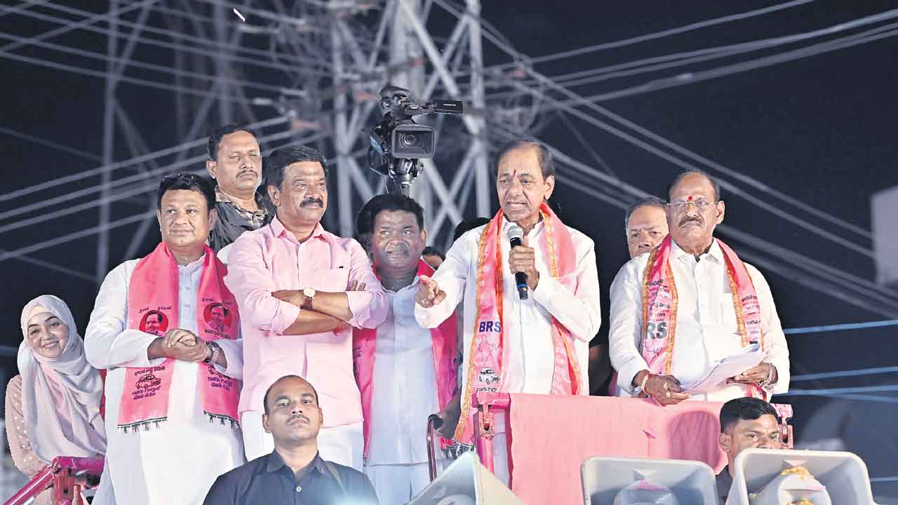 KCR | కేసీఆర్‌ మాటే నిజమైంది.. బీఆర్‌ఎస్‌కు 10-12 ఎంపీలు ఇస్తే ఇలా జరిగేదా?