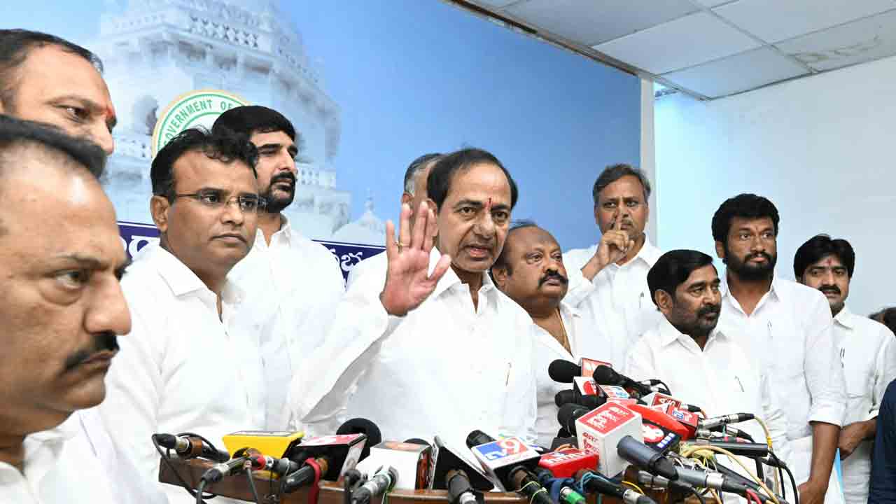 KCR | బడ్జెట్ ప్రసంగంలా లేదు.. రాజకీయ సభల్లో చెప్పినట్టుగా ఉంది.. భట్టి బడ్జెట్ ప్రసంగంపై కేసీఆర్ ఫైర్