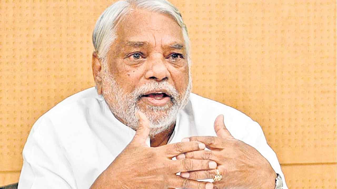 రాజ్యసభ సభ్యత్వానికి కేకే రాజీనామా