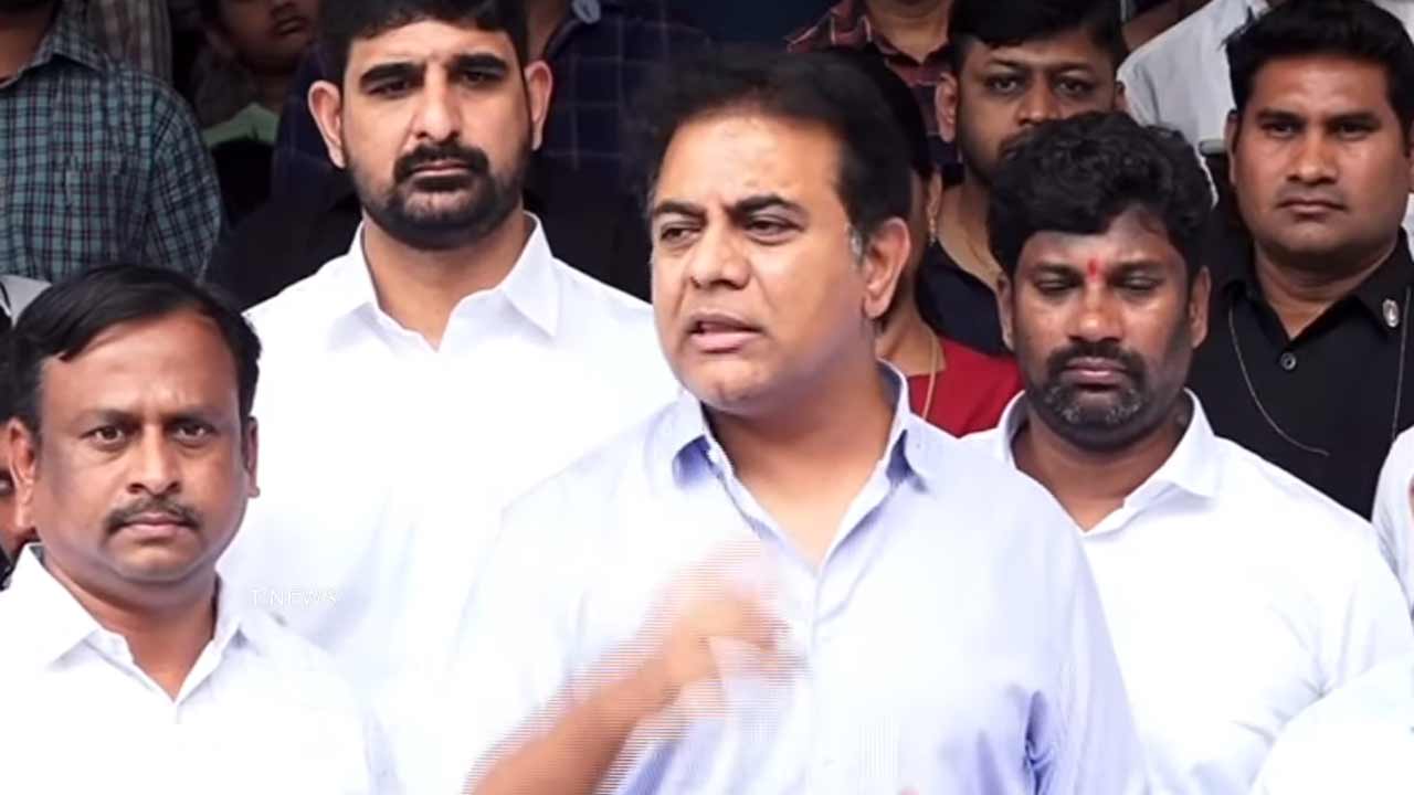 KTR | జాబ్‌లు ఇస్తామని చెప్పి ఆ ఇద్దరు రాజకీయ నిరుద్యోగులైతే ఉద్యోగాలు తెచ్చుకున్నారు.. రేవంత్‌రెడ్డి వ్యాఖ్యలపై కేటీఆర్‌ సెటైర్‌
