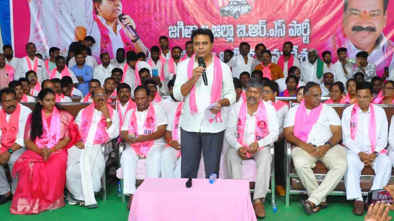 KTR | మొగోడివి అయితే.. ఆ ఆరుగురు ఎమ్మెల్యేల‌తో రాజీనామా చేయించు.. రేవంత్‌కు కేటీఆర్ స‌వాల్
