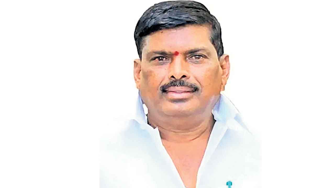 ఈడీ ఎదుట ఎమ్మెల్యే మహిపాల్‌రెడ్డి