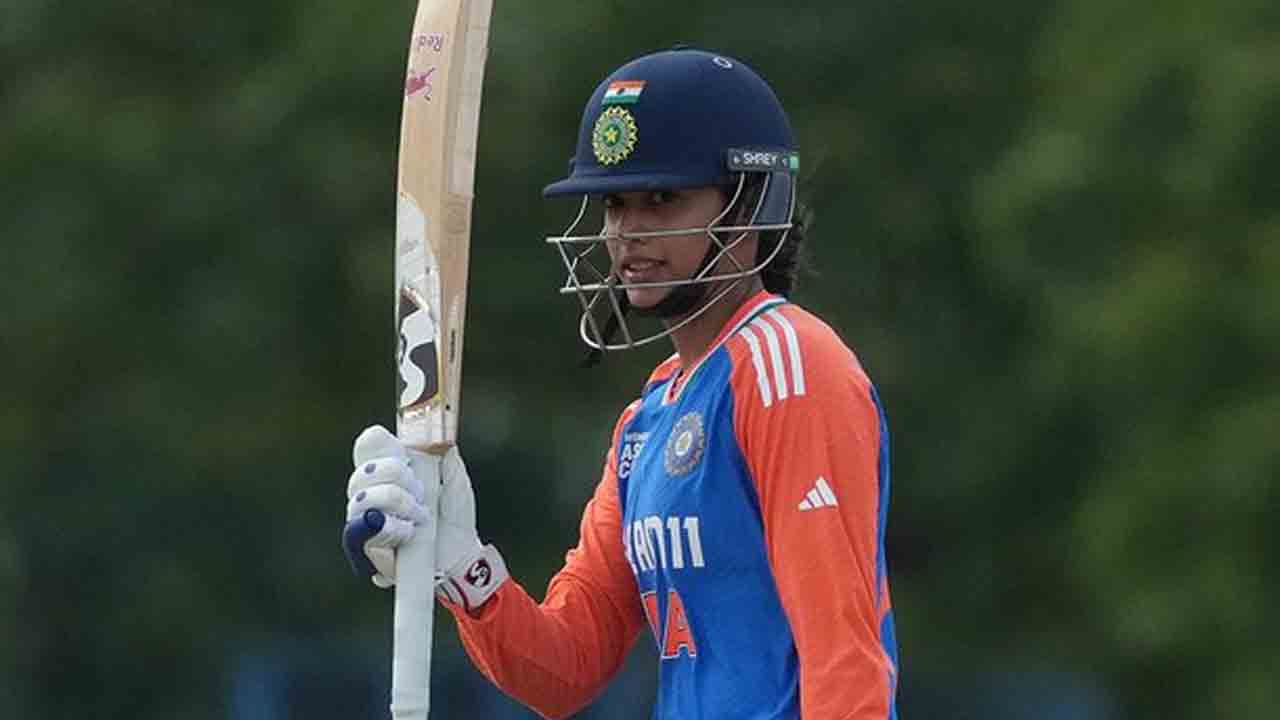 INDW vs SLW | మంధాన హాఫ్ సెంచ‌రీ.. భార‌త్ స్కోర్..?