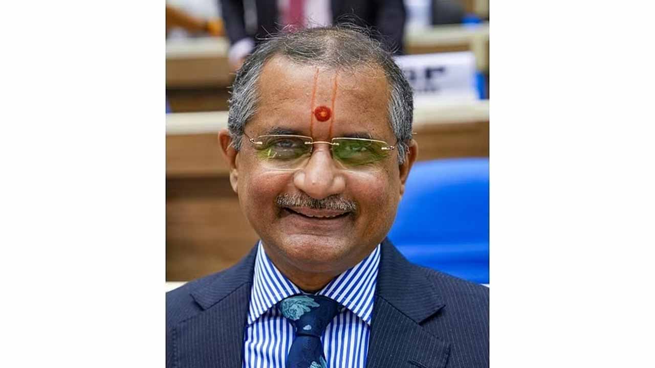 Manoj Soni: యూపీఎస్‌సీ చైర్మెన్ మ‌నోజ్ సోనీ రాజీనామా