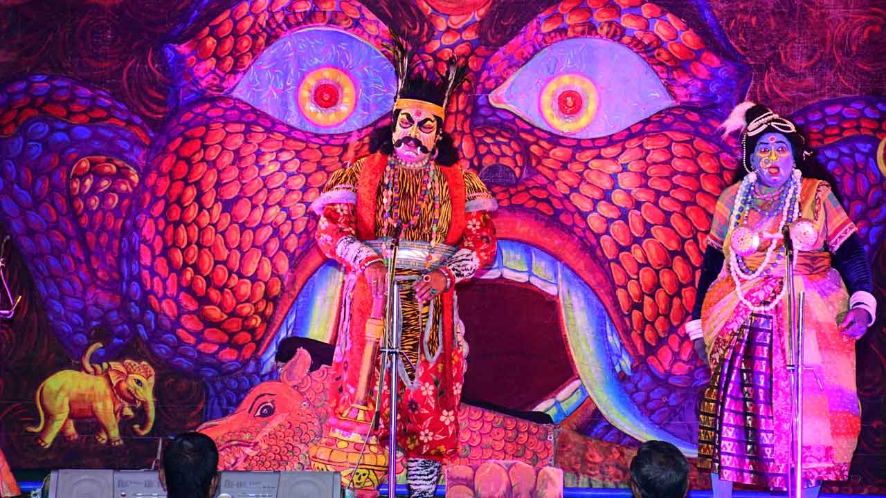 అలరించిన మాయాబజార్‌ నాటకం