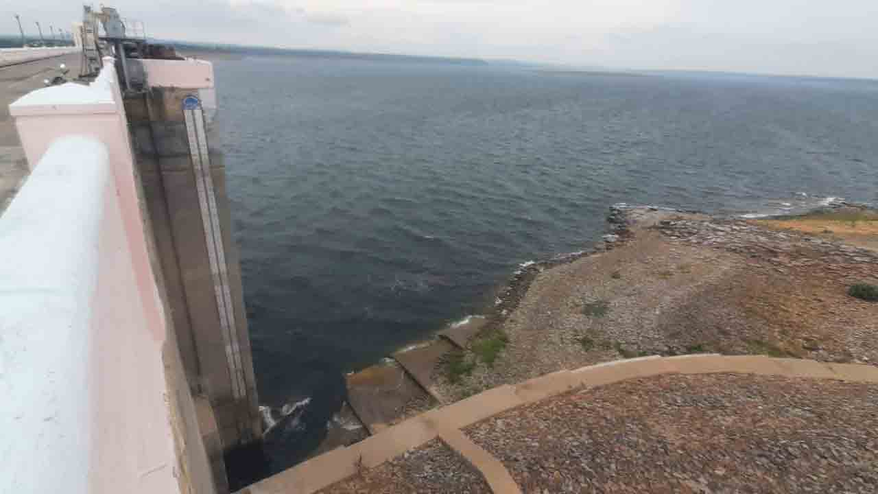 శ్రీశైలానికి 2.58 లక్షల ఇన్‌ఫ్లో