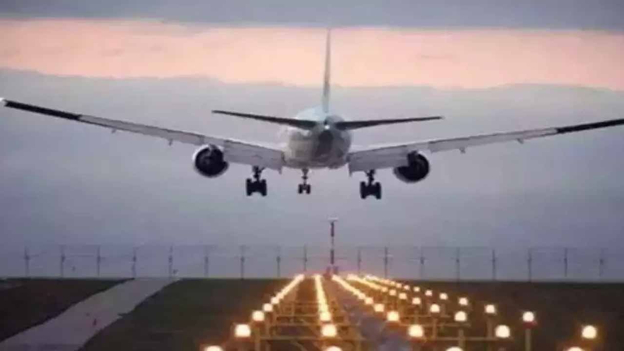 No-Fly List: నో-ఫ్లై లిస్టులో 51 మంది ప్ర‌యాణికులు