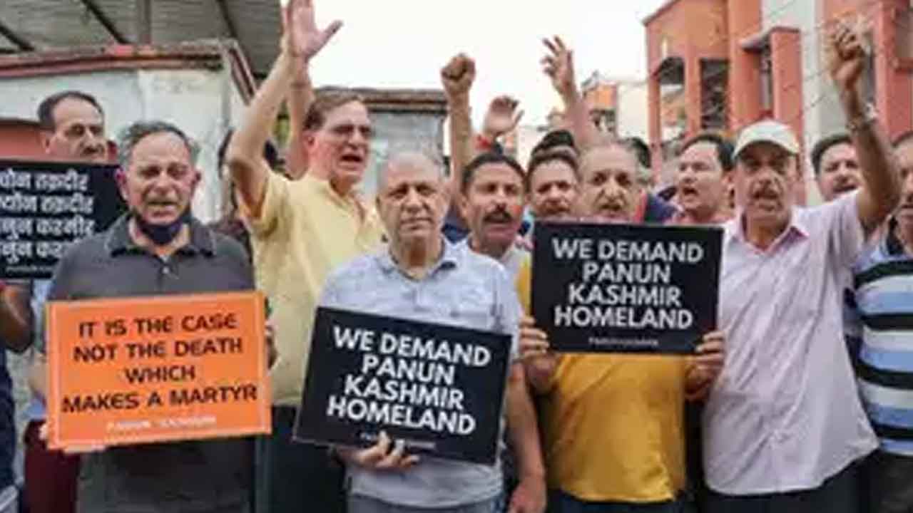 పండిట్లపై బీజేపీ కపట ప్రేమ!