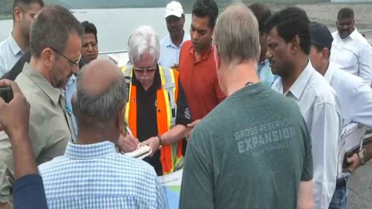 పోలవరంలో ముగిసిన విదేశీ నిపుణుల పర్యటన