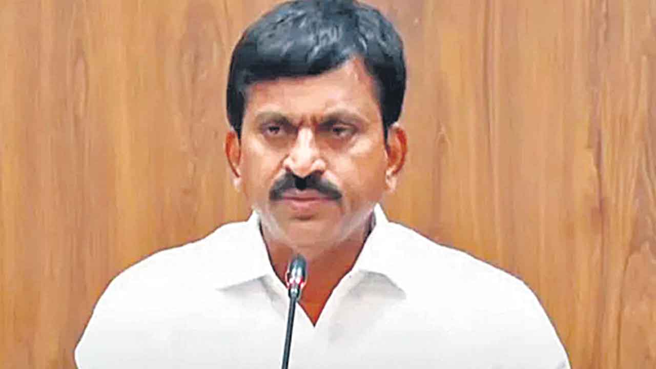 గ్రామానికో రెవెన్యూ ఉద్యోగి!