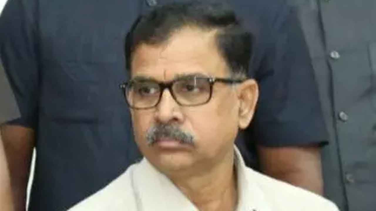 టాస్క్‌ఫోర్స్‌ మాజీ డీసీపీపై మరో కేసు