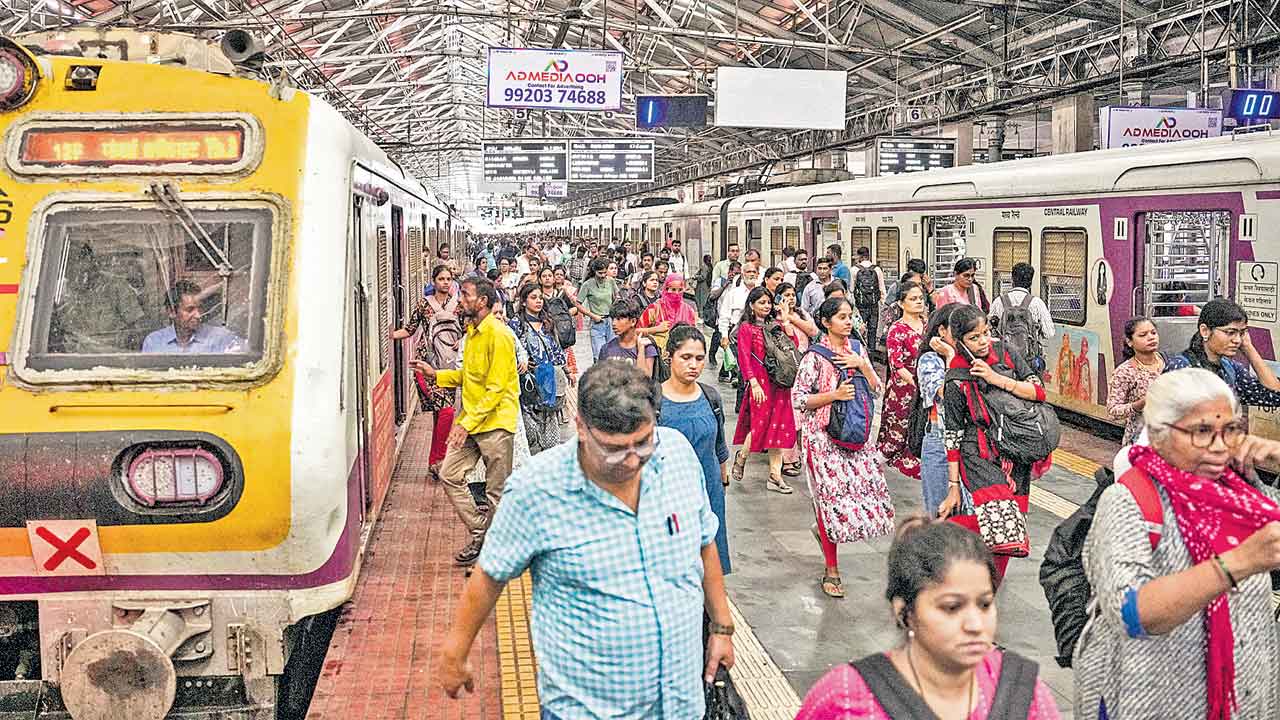 2.62 లక్షల కోట్లతో రైల్వే పద్దు