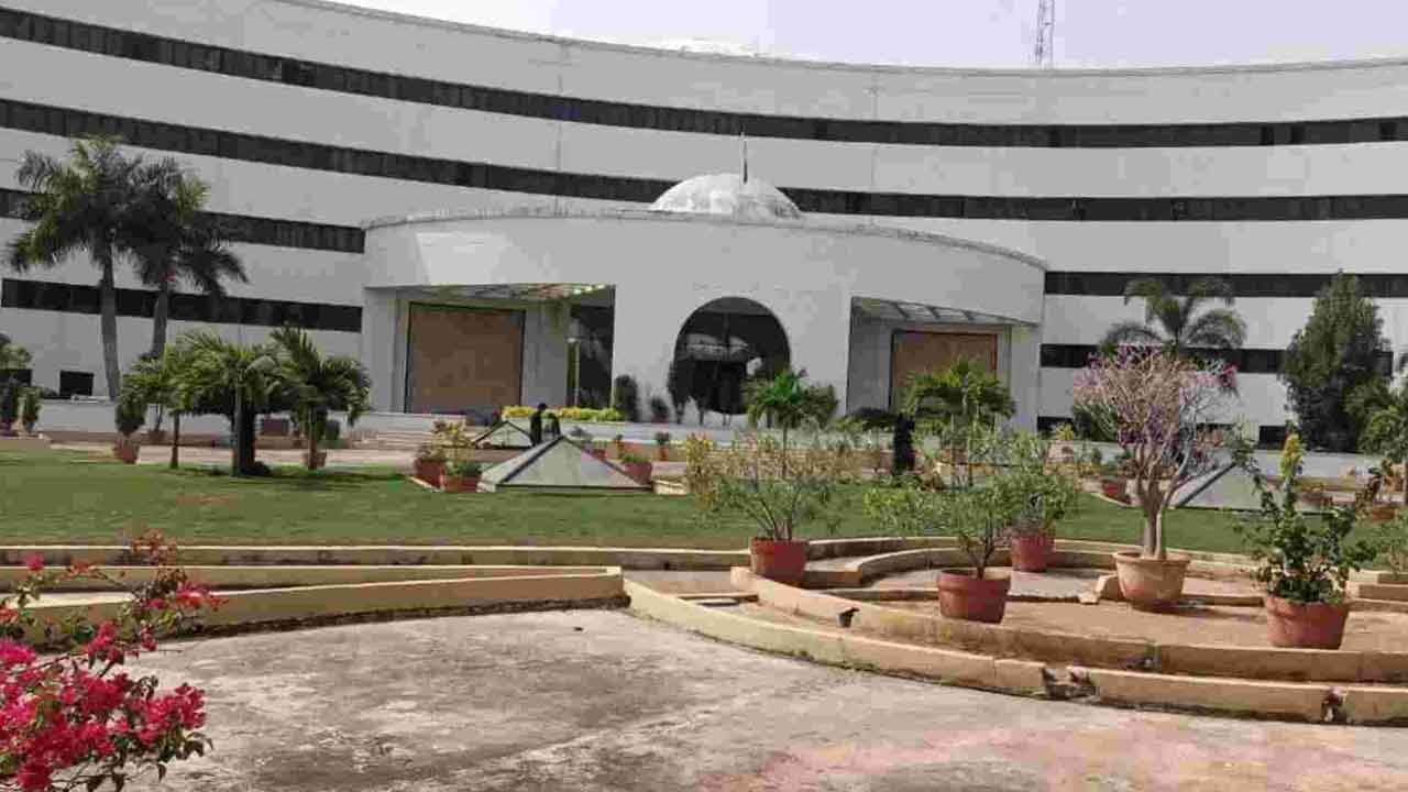 హైదరాబాద్‌లోని ఆర్టీసీ ఆస్తులు తెలంగాణవే