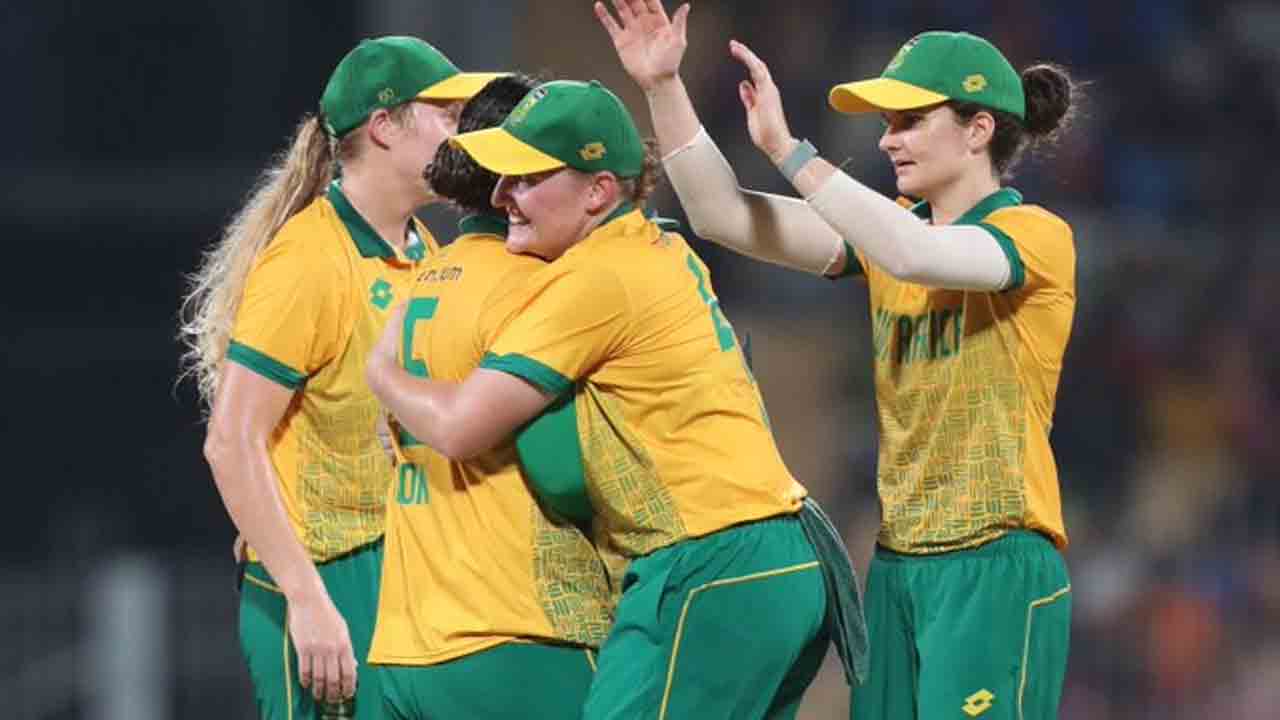 INDW vs SAW | జెమీమా, హ‌ర్మ‌న్‌ప్రీత్ పోరాటం వృథా.. భార‌త ప‌ర్య‌ట‌న‌లో స‌ఫారీల బోణీ