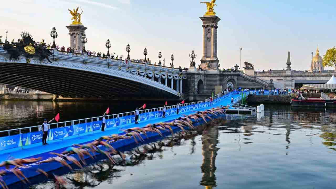 Paris Olympics 2024 | సీన్ న‌దిలో బ్యాక్టీరియా.. విశ్వ క్రీడ‌ల‌ పోటీలు వాయిదా..!