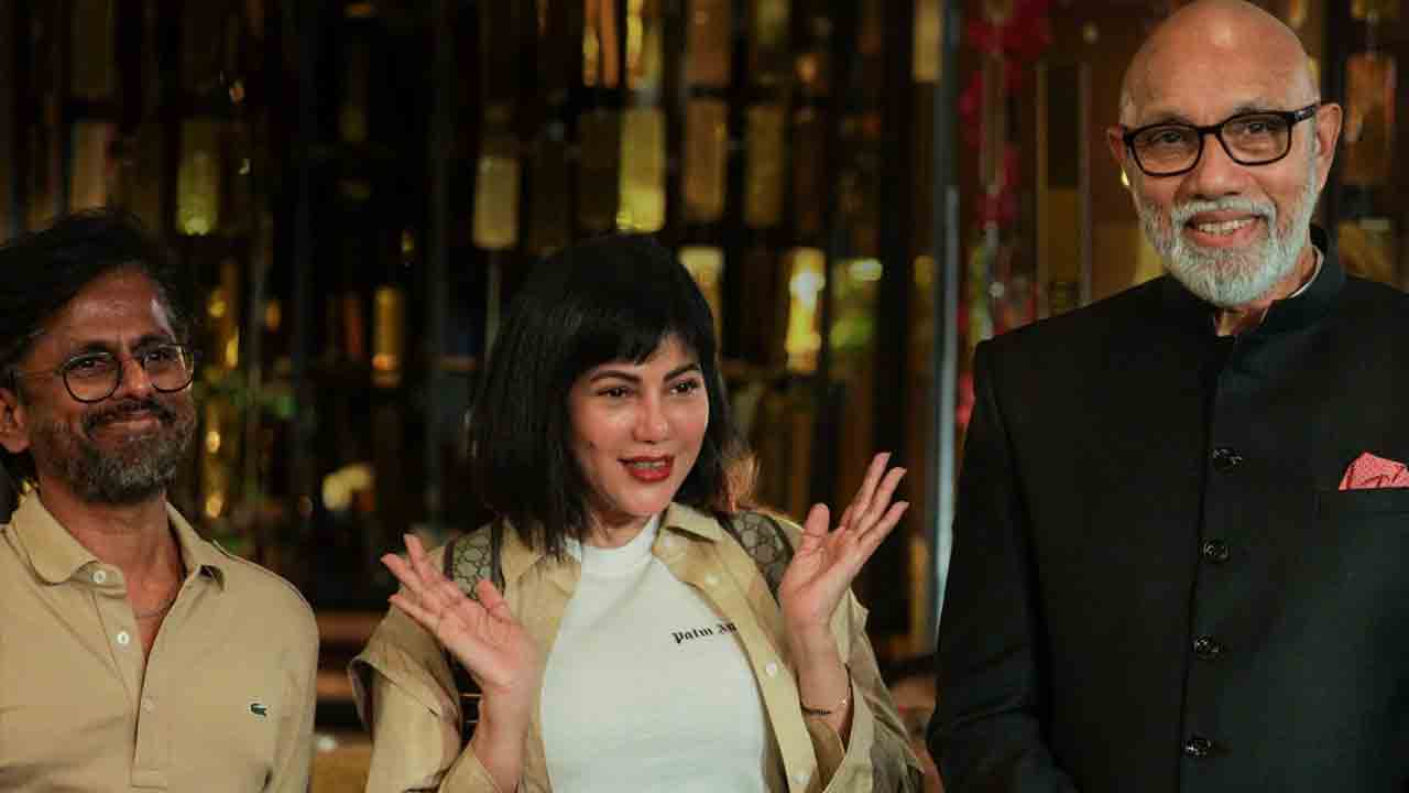 Sikandar | సల్మాన్ ఖాన్ సికిందర్‌ సెట్స్‌లో సత్యరాజ్‌.. ట్రెండింగ్‌లో స్టిల్స్‌