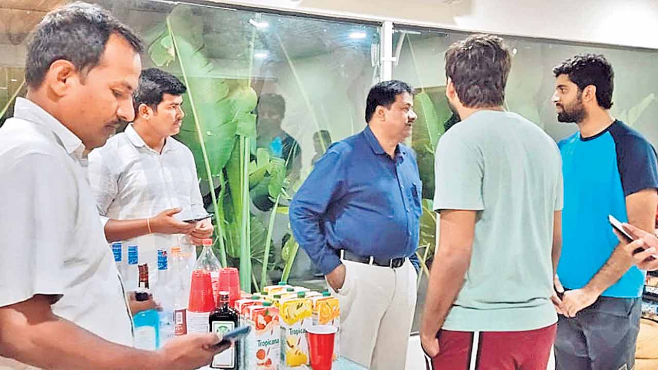 గంజాయి పొగకు దాడుల సెగ!