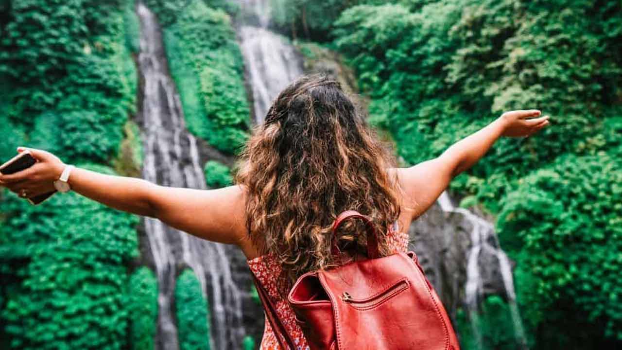 చలో.. సోలో!