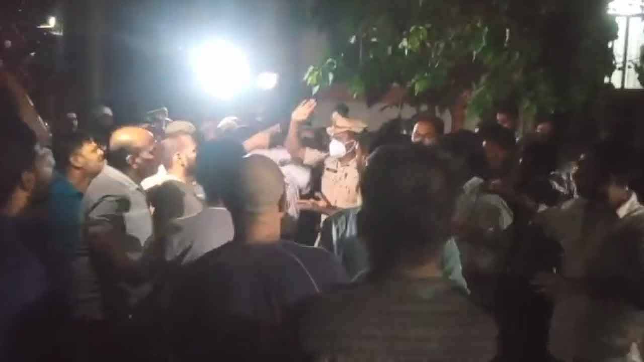 మోతీలాల్‌కు ఏమైనా సర్కారుదే బాధ్యత