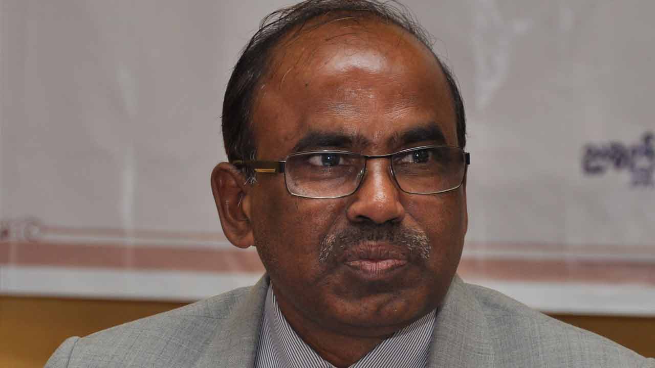 Telangana | కేసీఆర్‌ న్యాయపోరాటం.. విద్యుత్తు కమిషన్‌ బాధ్యతలకు జస్టిస్‌ నర్సింహారెడ్డి రాజీనామా!