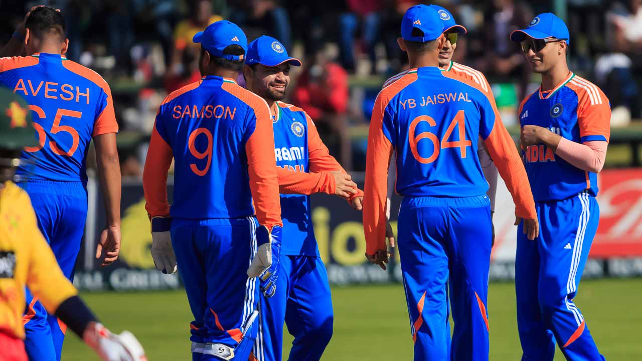 Champions Trophy: పాకిస్థాన్కు వెళ్లబోనన్న ఇండియా.. దుబాయ్లో ఛాంపియన్స్ ట్రోఫీ !