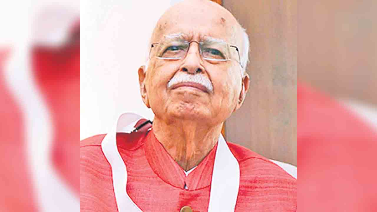 అద్వానీకి అస్వస్థత