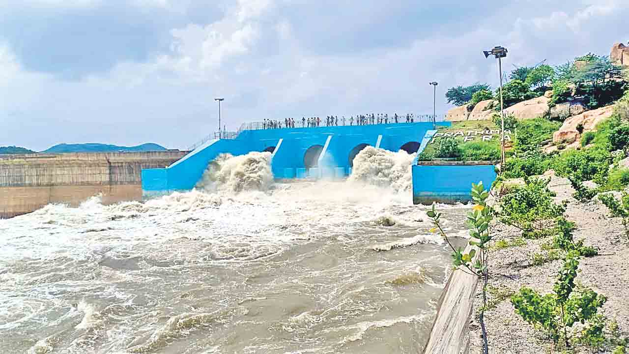 Mallanna Sagar | మల్లన్నసాగర్‌పై నాలుక మడత.. నాడు భూకంపమన్నరు.. నేడు బ్రహ్మాండమట!