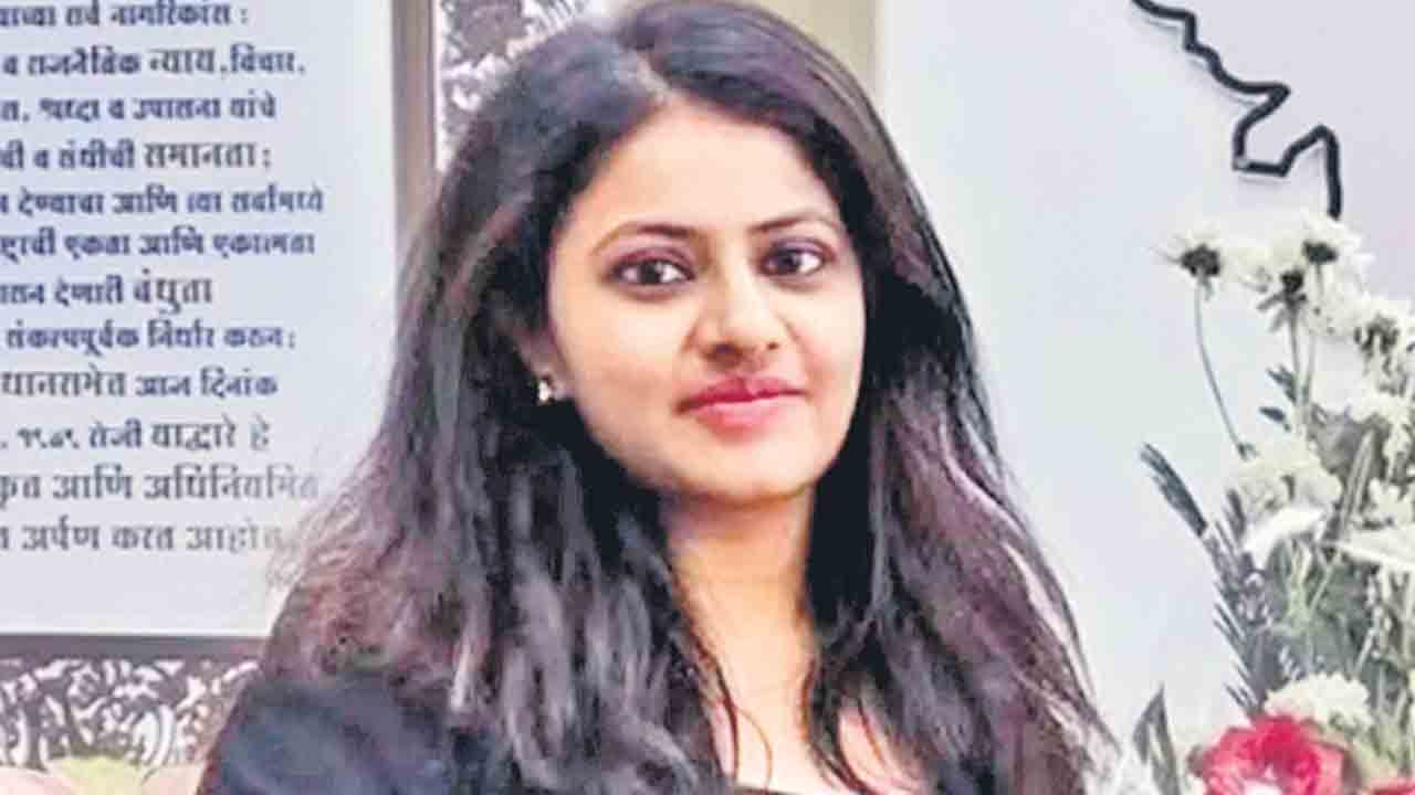 Pooja Khedkar | ఐఏఎస్‌ అభ్యర్థిత్వం రద్దు.. ట్రైనీ ఐఏఎస్‌ పూజా ఖేద్కర్‌పై యూపీఎస్సీ నిషేధం