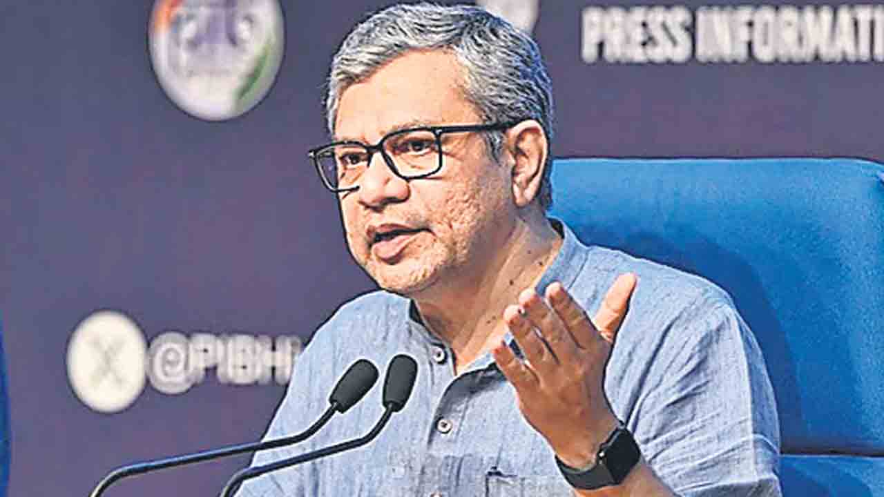 Creamy Layer | రాజ్యాంగంలో ఆ నియమం లేదు.. క్రిమీలేయర్‌కు కేంద్రం ‘నో’