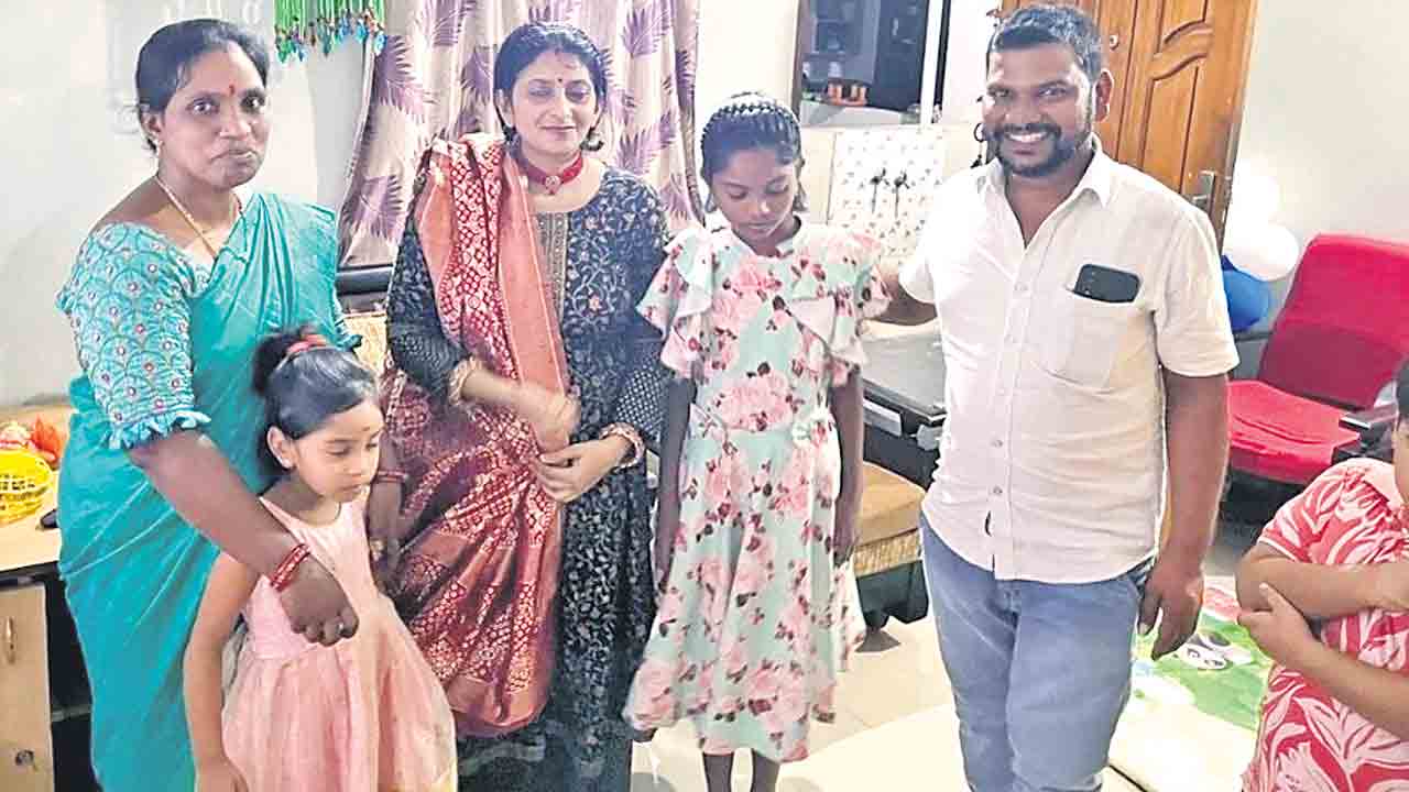 Medchal | బిడ్డలను కాపాడబోయి తండ్రి సైతం.. మేడ్చల్‌లో విషాదం