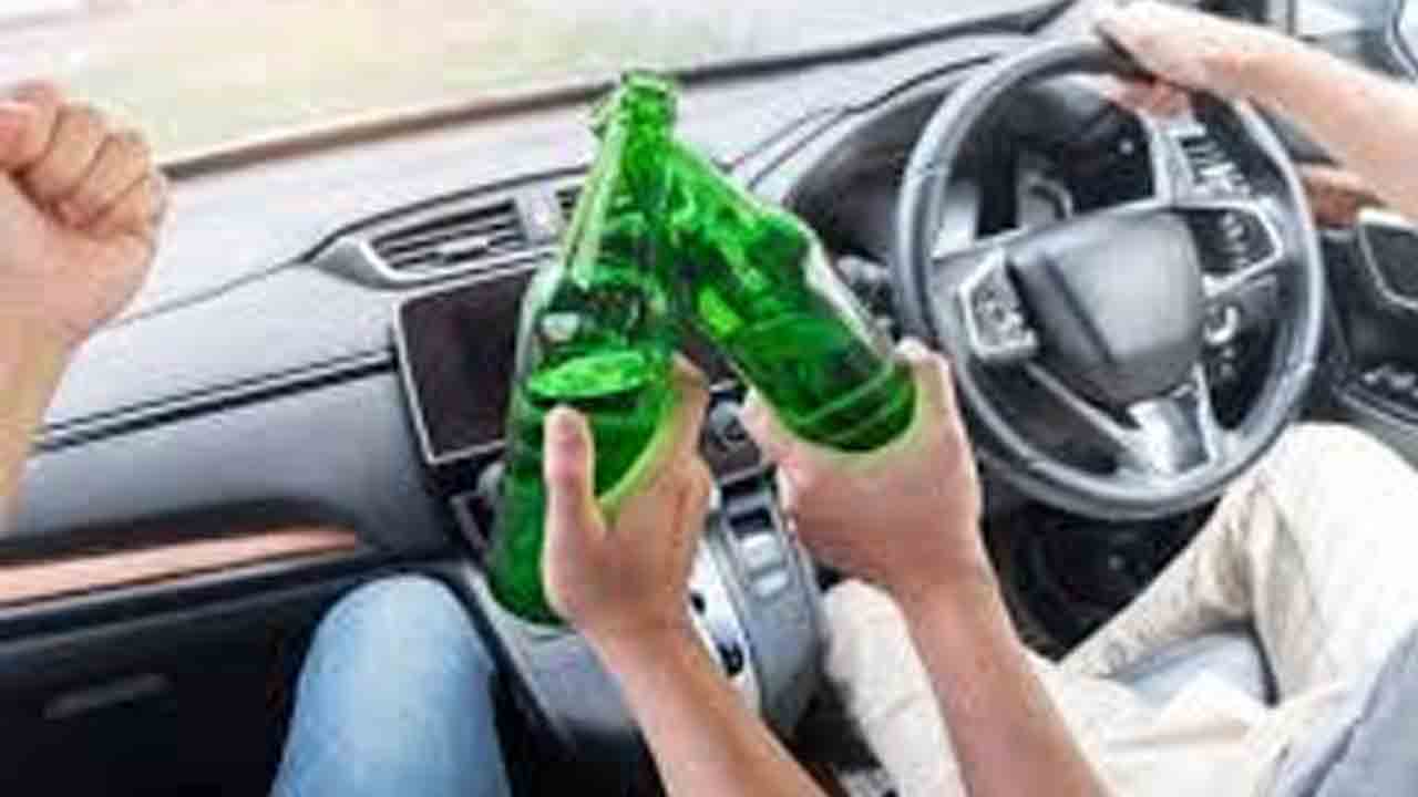 Drunk and Drive | మద్యం మత్తు, అతివేగం.. యువకుడిని బలి తీసుకున్న పోకిరీలు