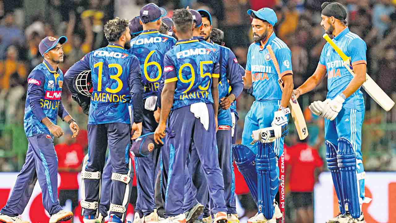 Team India | తొలి వన్డే ‘టై’.. భారత్‌కు షాక్‌ ఇచ్చిన శ్రీలంక