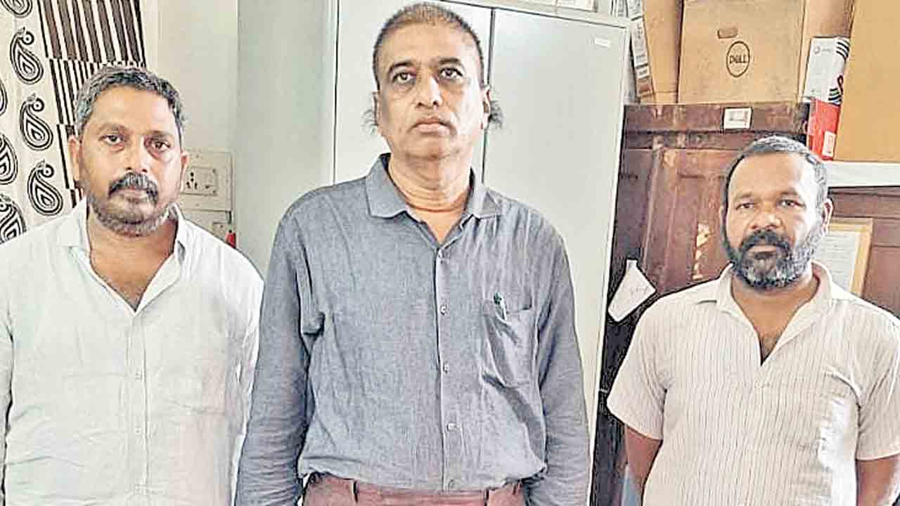 డీటీవో గౌస్‌పాషా అరెస్ట్‌