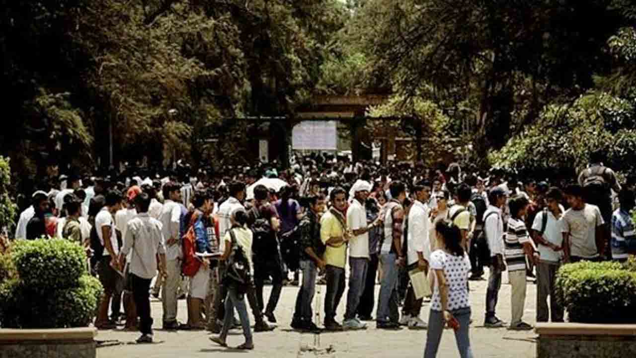 సీఏపీఎఫ్‌, అస్సాం రైఫిల్స్‌లో 84 వేల ఖాళీలు