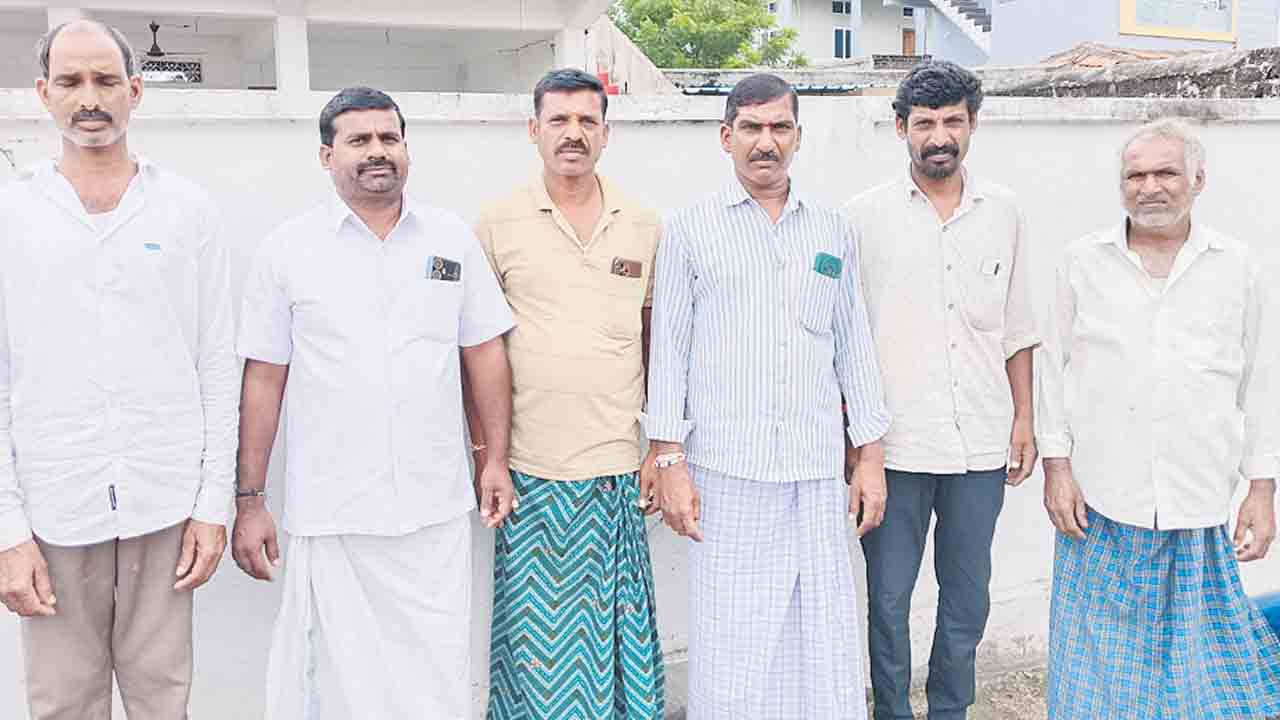 ఎగ్గొడితే ఊరుకోం