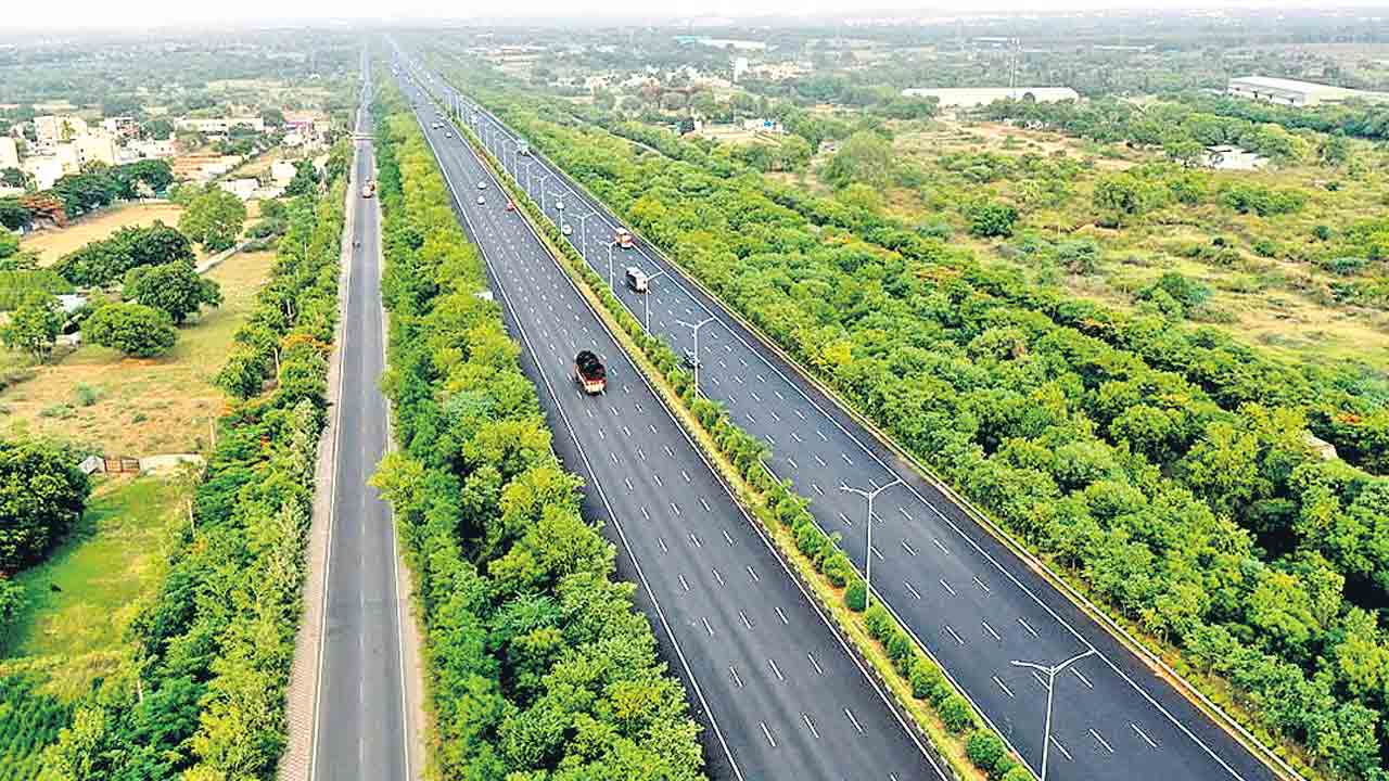 RRR | సౌత్‌ ఆర్‌ఆర్‌ఆర్‌లో మార్పులు.. ఫ్యూచర్‌ సిటీకి అనుగుణంగా రేడియల్‌ రోడ్లు