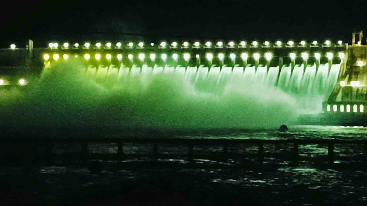 సాగర్‌కు భారీగా వరద