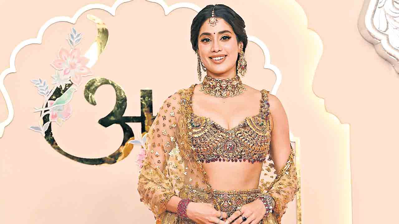Janhvi Kapoor | అలాంటి పాత్రలకు అస్సలు అంగీకరించను: జాన్వీకపూర్‌