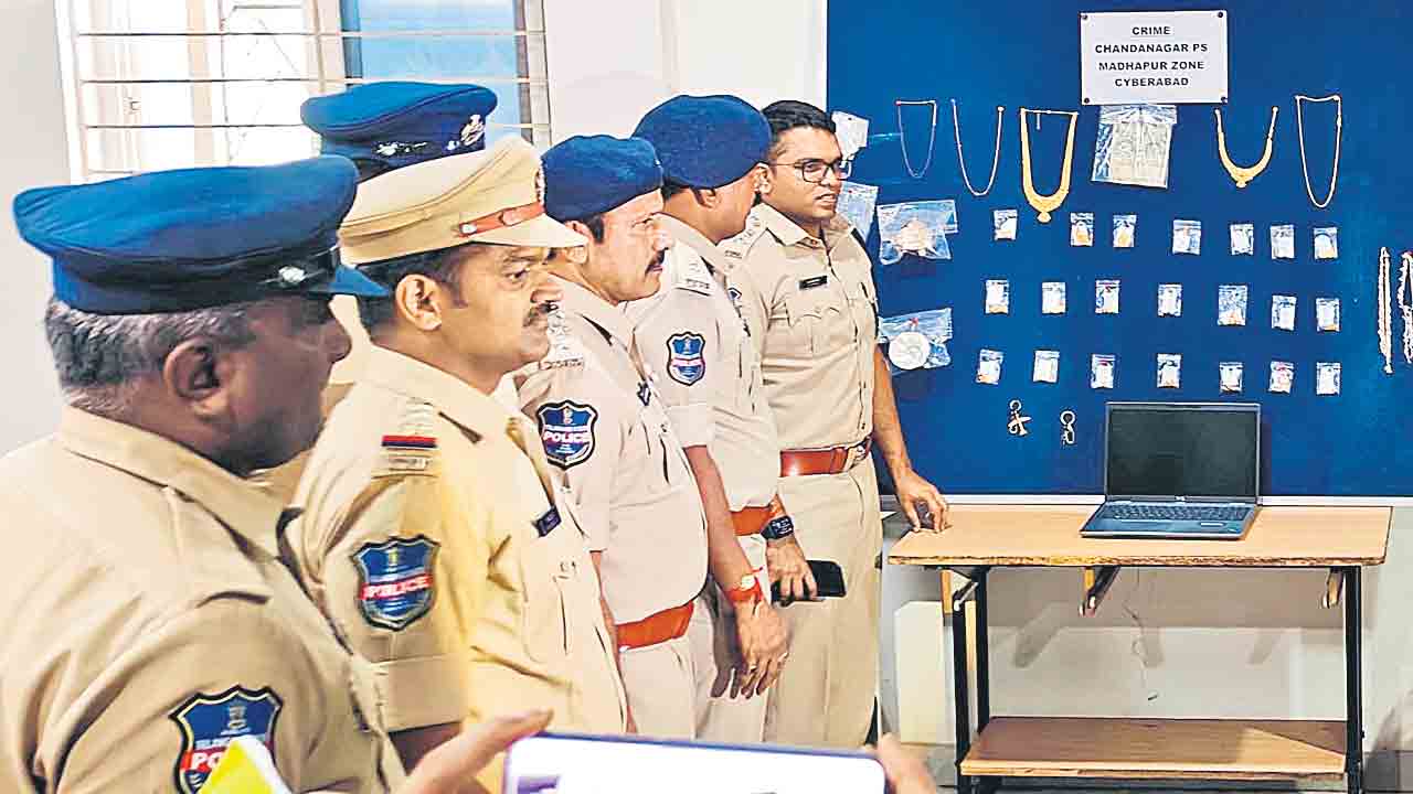 64 చోరీలు.. మోస్ట్‌వాంటెడ్‌ అరెస్టు