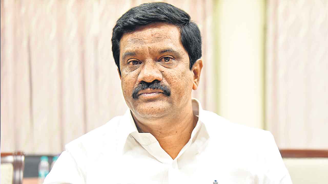 జాబ్‌ క్యాలెండర్‌ బోగస్‌: వేముల ప్రశాంత్‌రెడ్డి