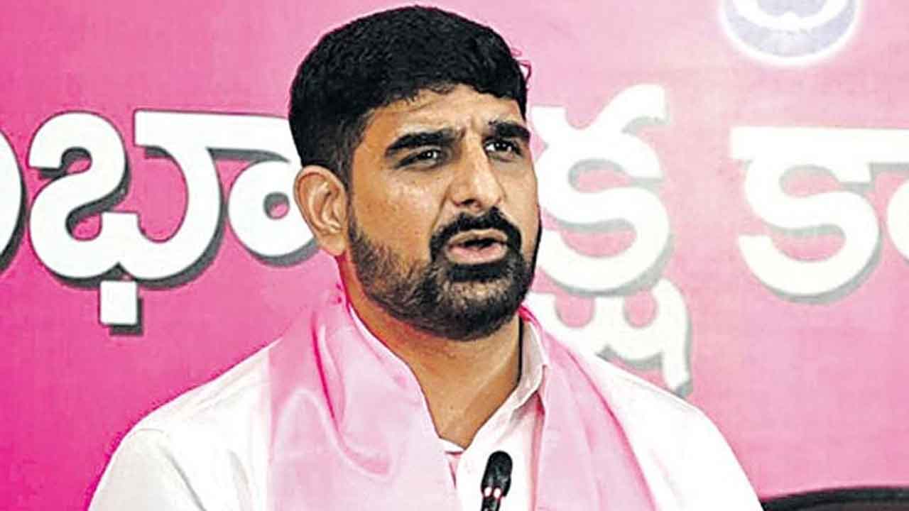 రేవంత్‌.. మీ సభ్యత్వం ఉంటదో? లేదో?